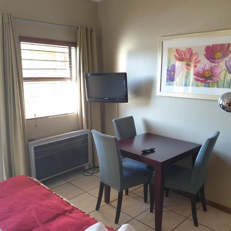 Grosvenor Apartments Pretoria-Noord Εξωτερικό φωτογραφία