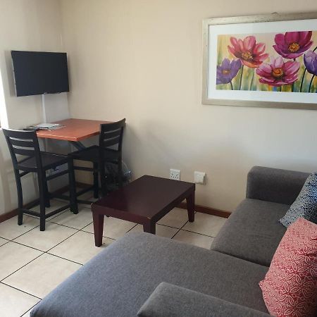 Grosvenor Apartments Pretoria-Noord Εξωτερικό φωτογραφία