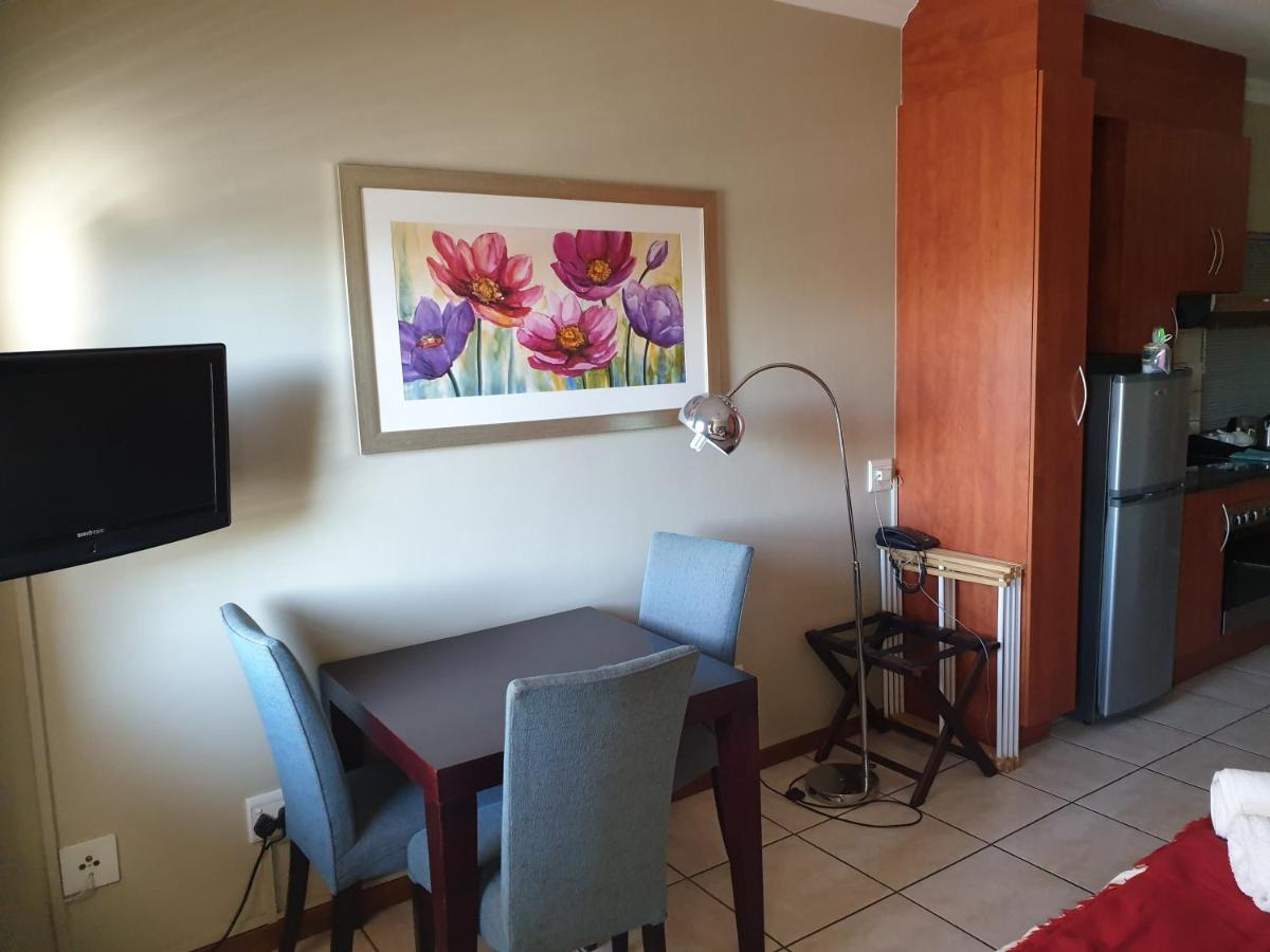 Grosvenor Apartments Pretoria-Noord Εξωτερικό φωτογραφία