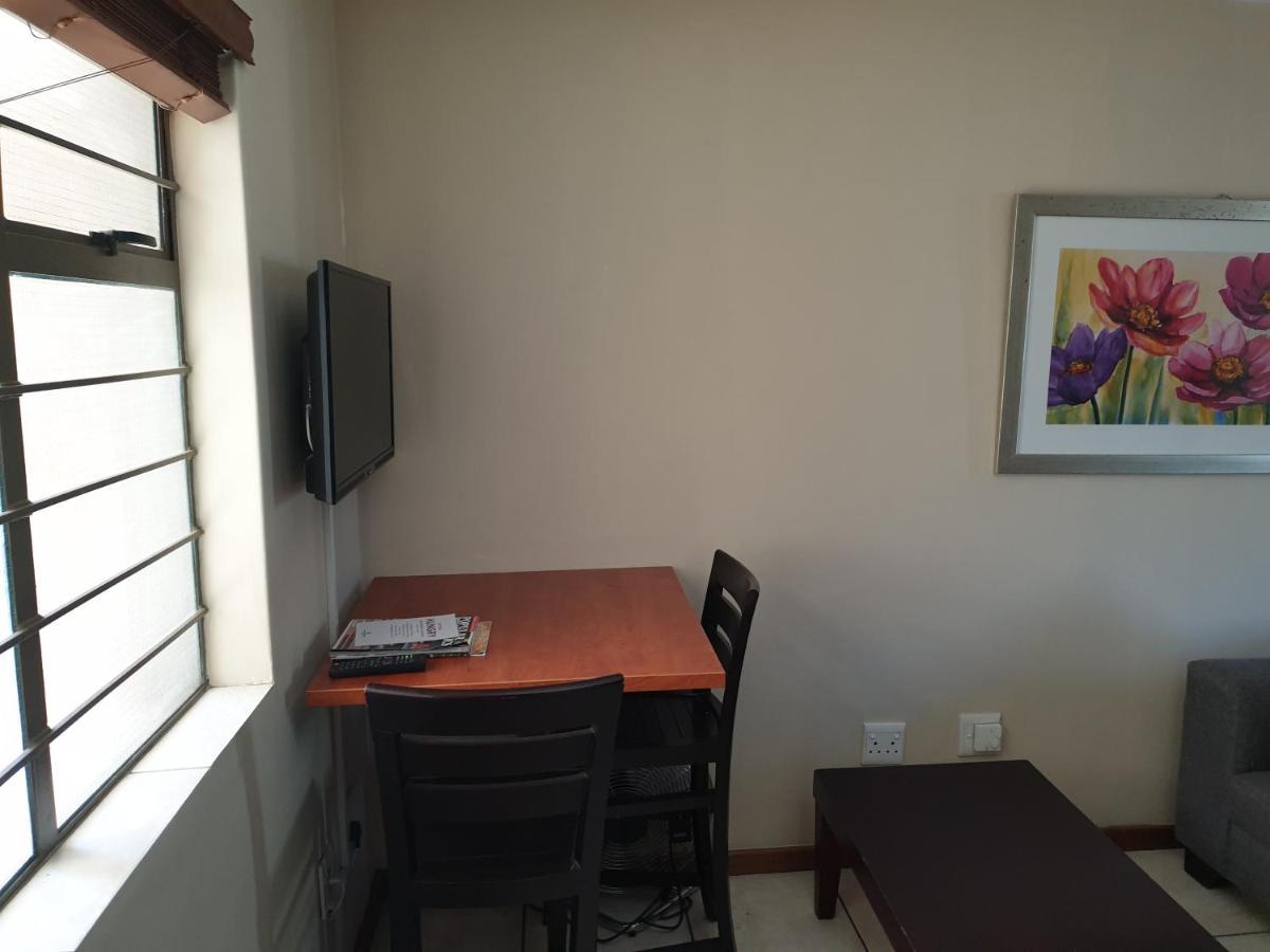 Grosvenor Apartments Pretoria-Noord Εξωτερικό φωτογραφία